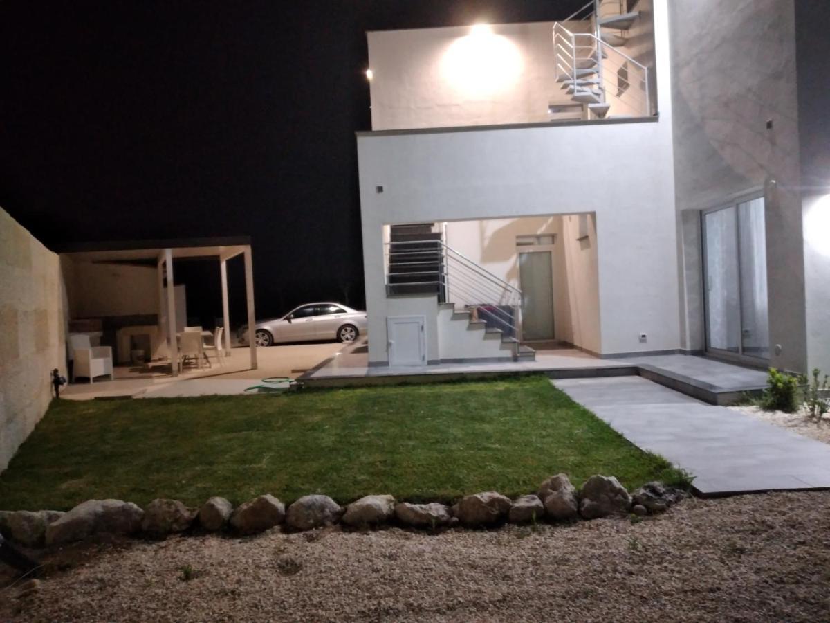 Hotel La Dama Bianca Bovo Marina Montallegro Exterior foto