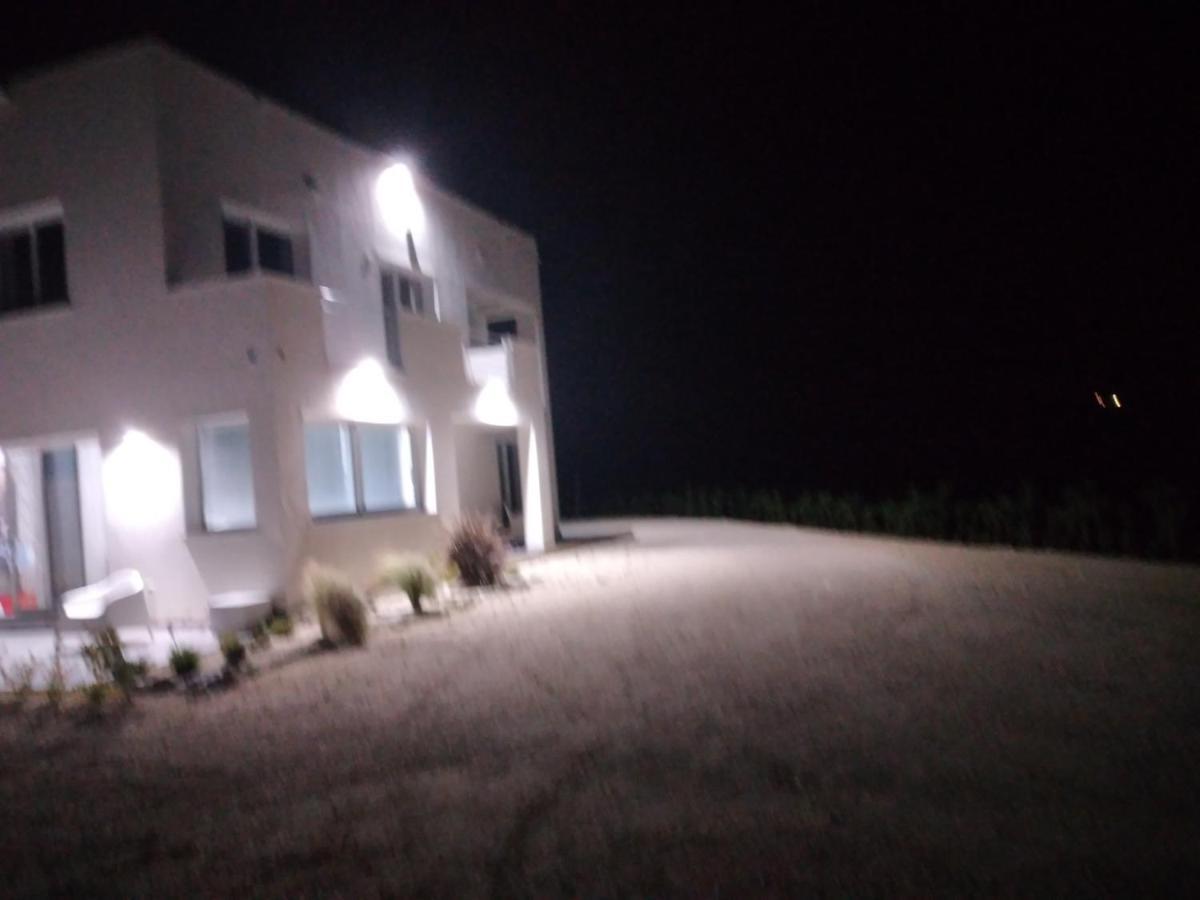 Hotel La Dama Bianca Bovo Marina Montallegro Exterior foto